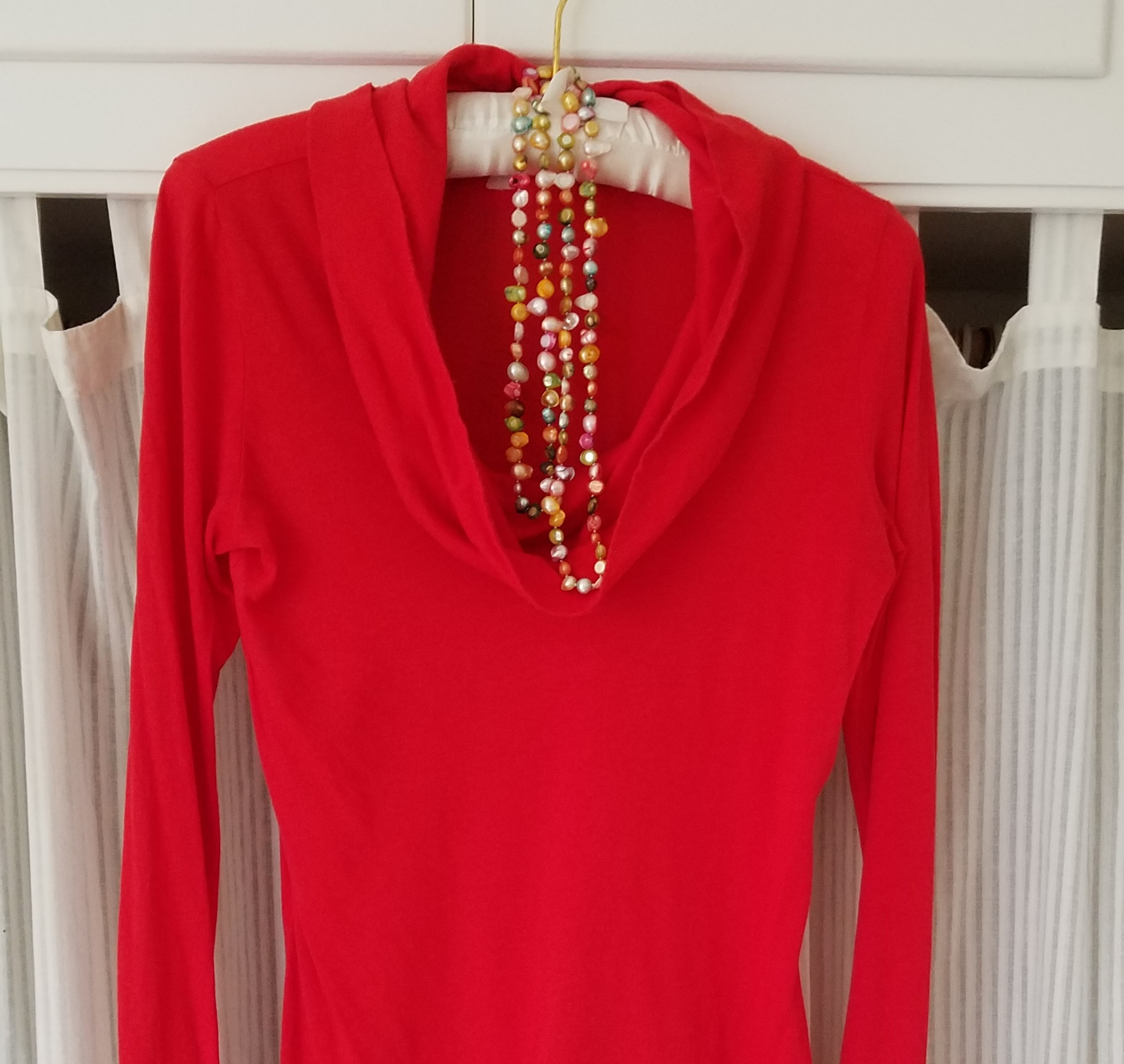 Tomato red and warm holiday reds